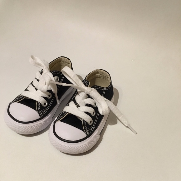 baby converse black
